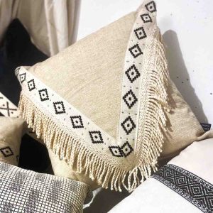Cojín Boho Chenille con Flecos